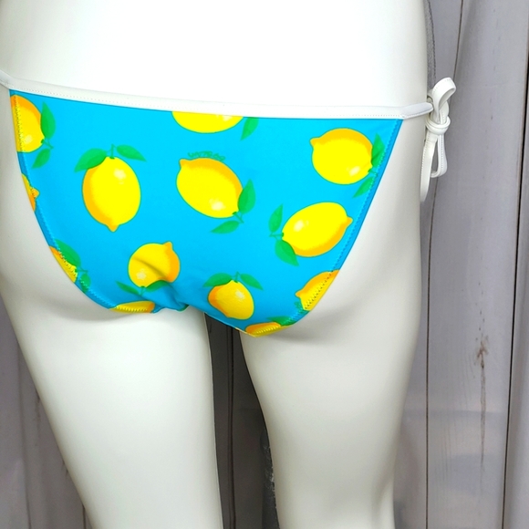 69 Slam Swim Lemon Print 2 Piece Set Bikini Triangle 3 Way Self-Tie Top/Bottom - Picture 8 of 10